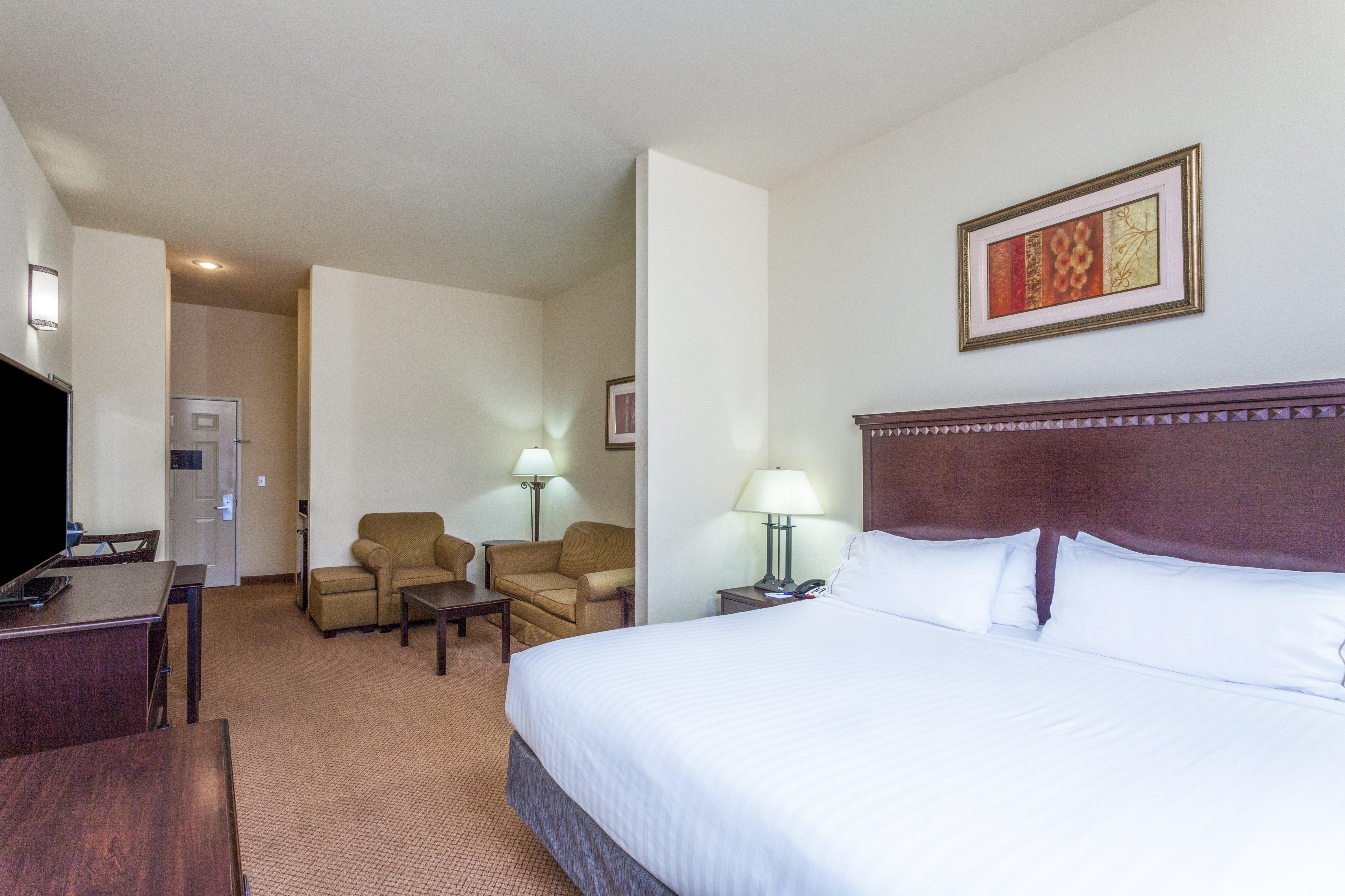 Holiday Inn Express Hotel & Suites Clarksville Exterior photo